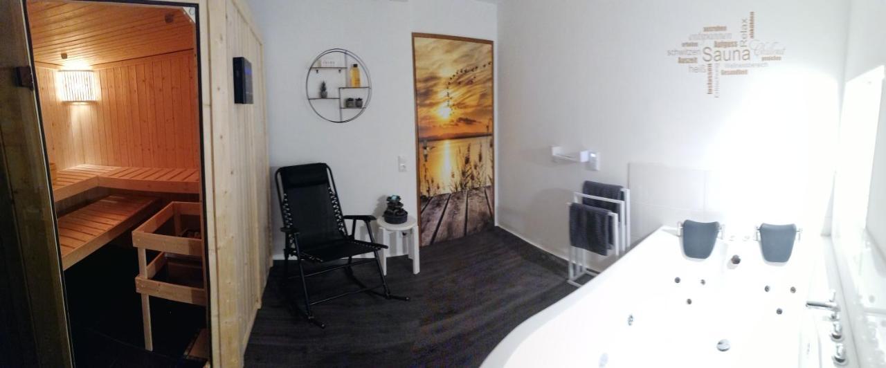 Ferienwohnung Christine Mit Sauna Und Whirlpool Utzerath ภายนอก รูปภาพ