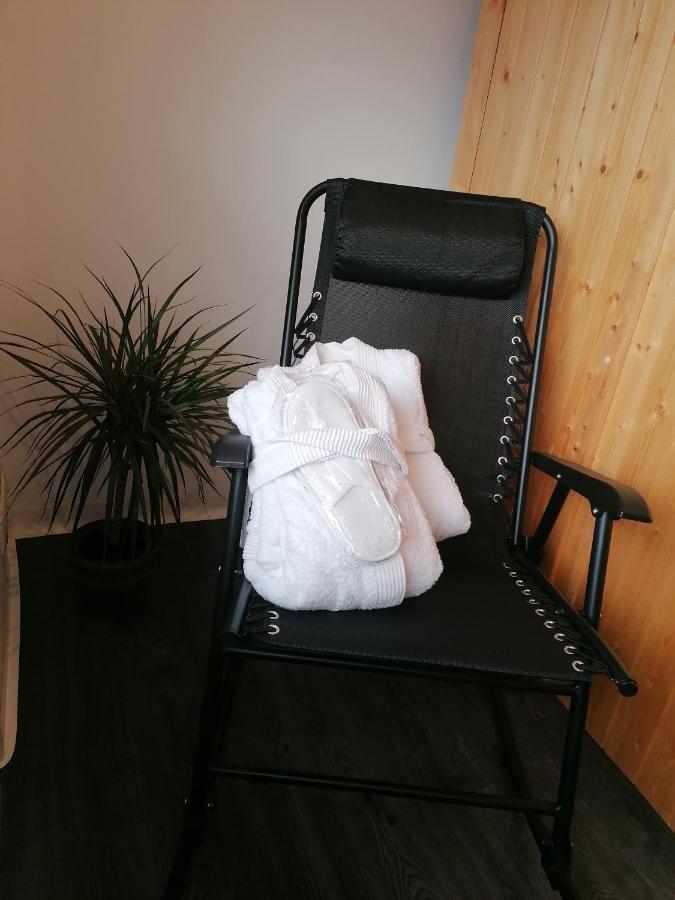 Ferienwohnung Christine Mit Sauna Und Whirlpool Utzerath ภายนอก รูปภาพ
