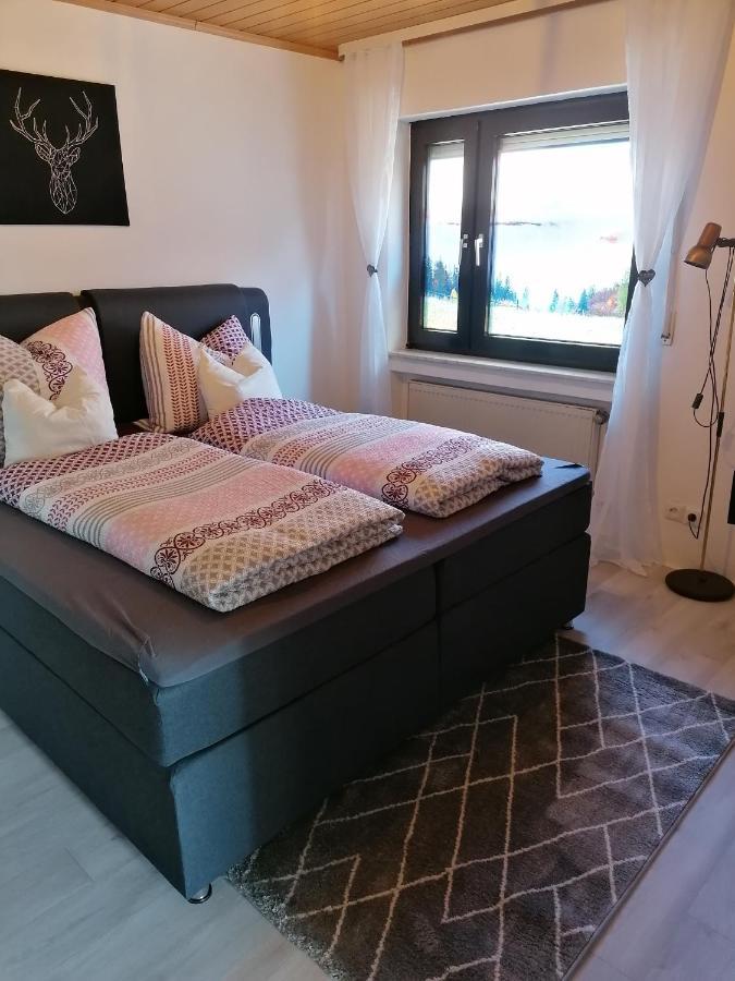 Ferienwohnung Christine Mit Sauna Und Whirlpool Utzerath ภายนอก รูปภาพ